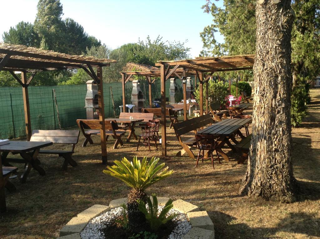Villa Paradise Resort Gallicano nel Lazio Kültér fotó